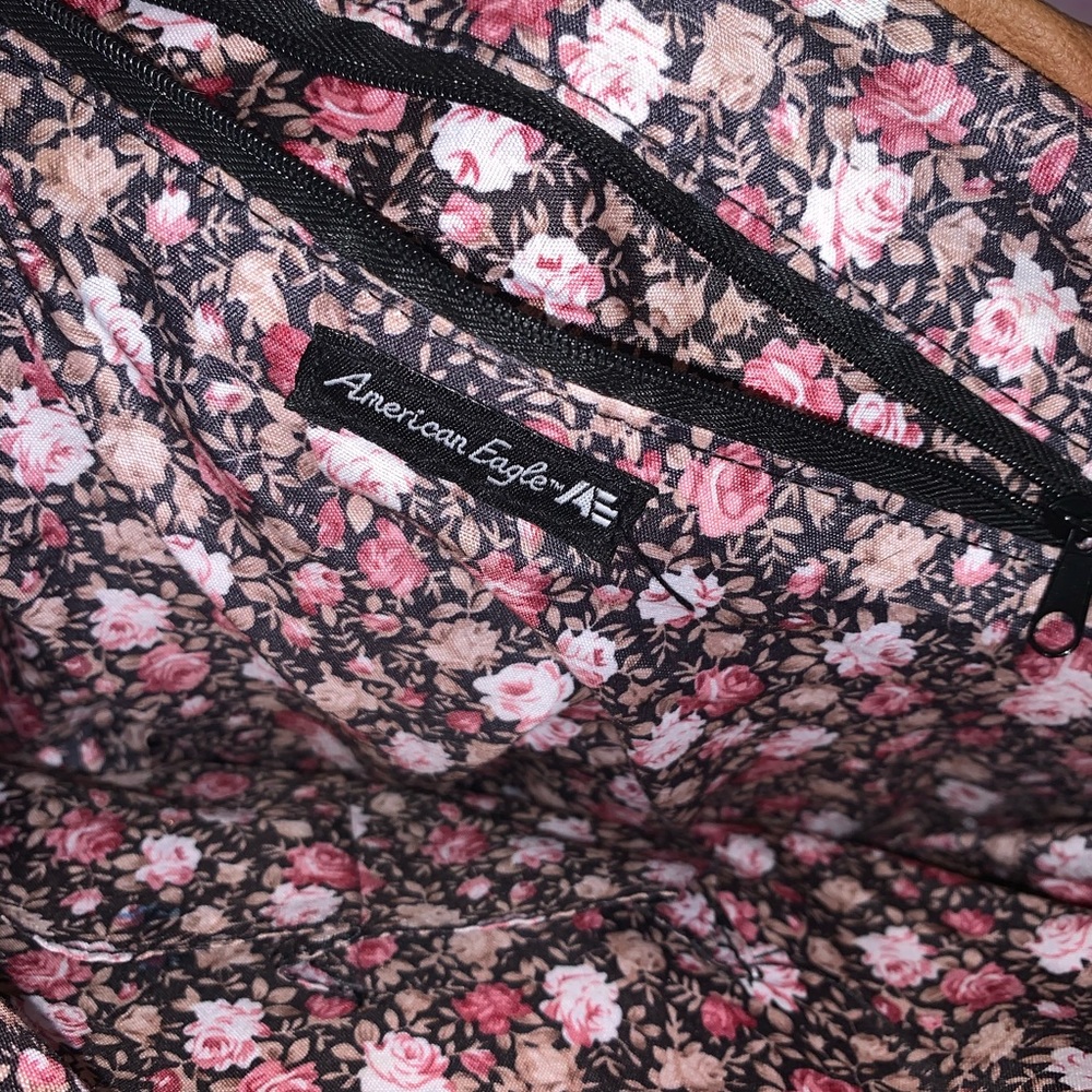 Backpack 🦋🎒 - Picture 3 of 5